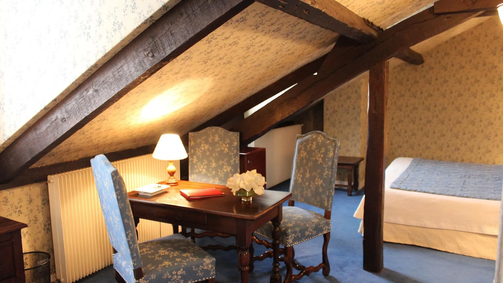 De La Bretonnerie 3* Paris
