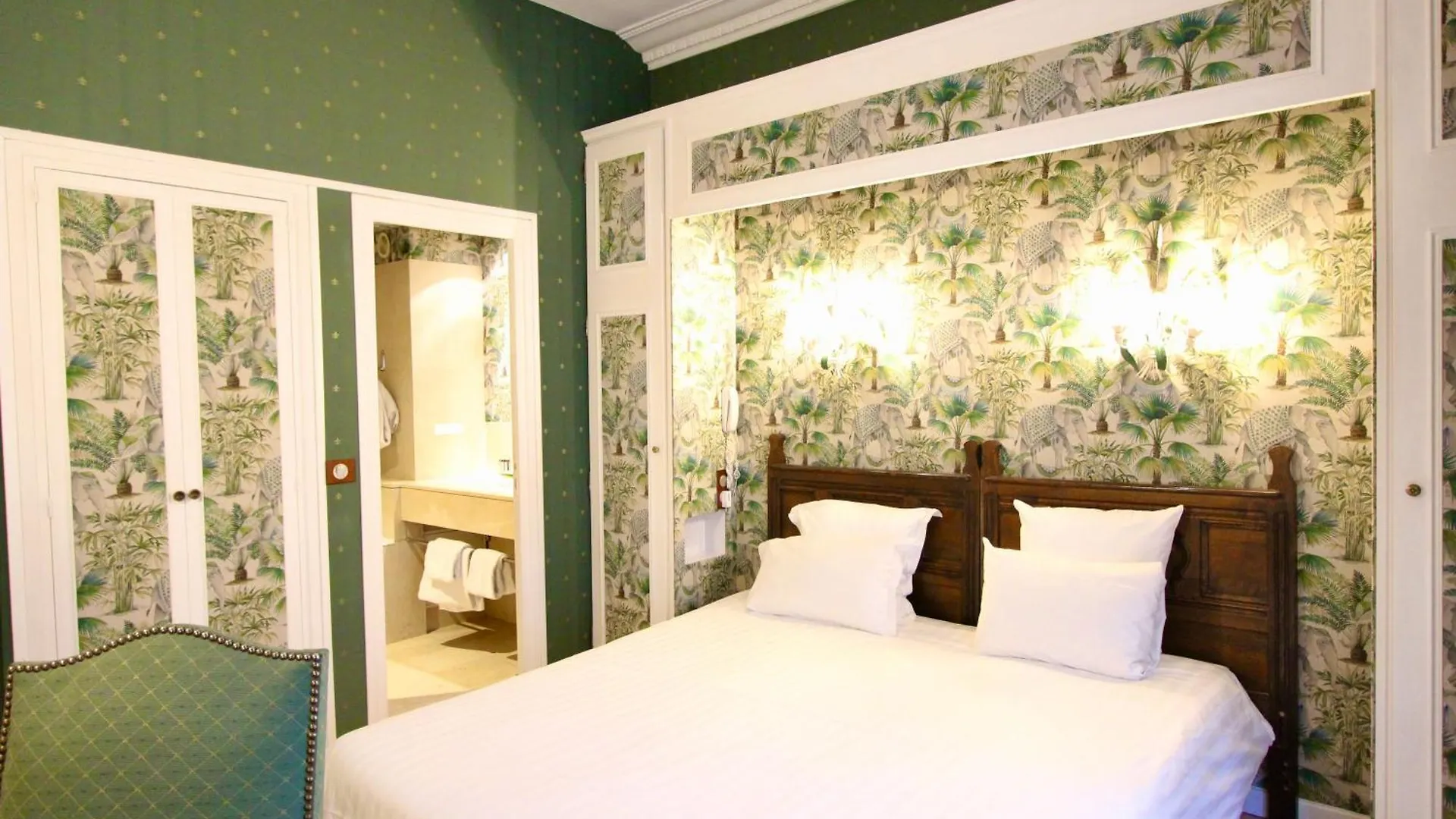 De La Bretonnerie 3* Paris