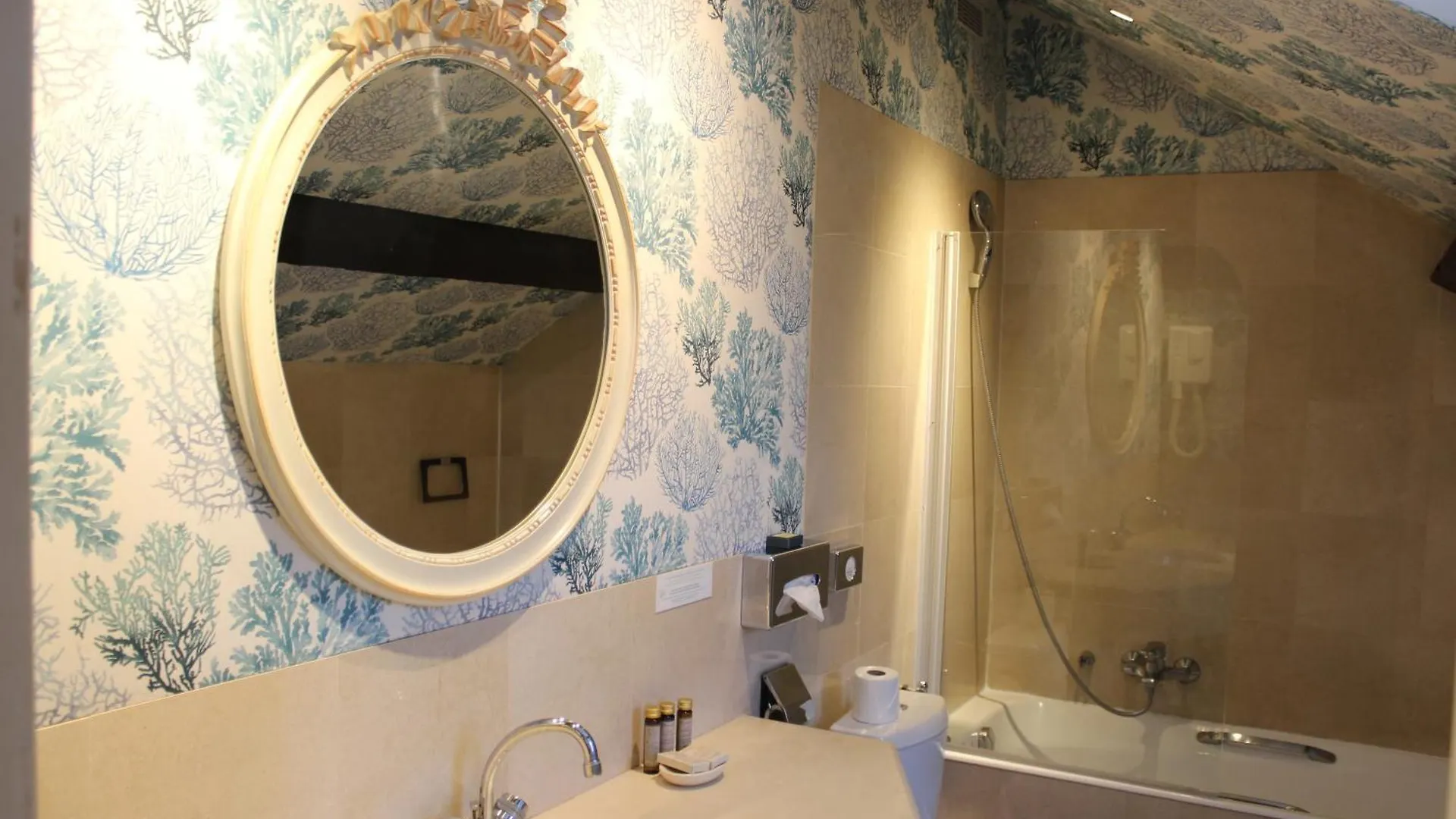 De La Bretonnerie Hotel 3*