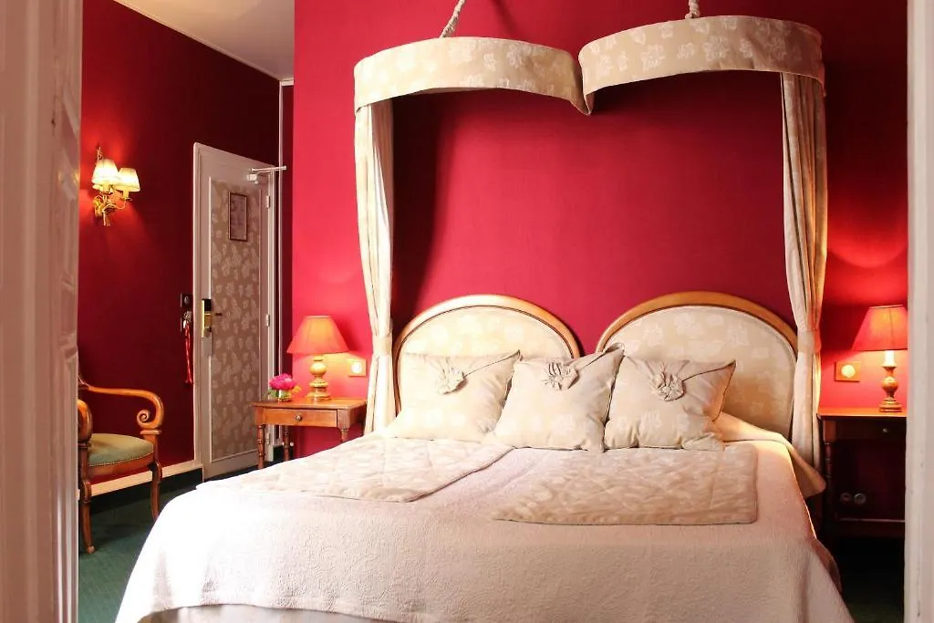Hotel De La Bretonnerie 3*